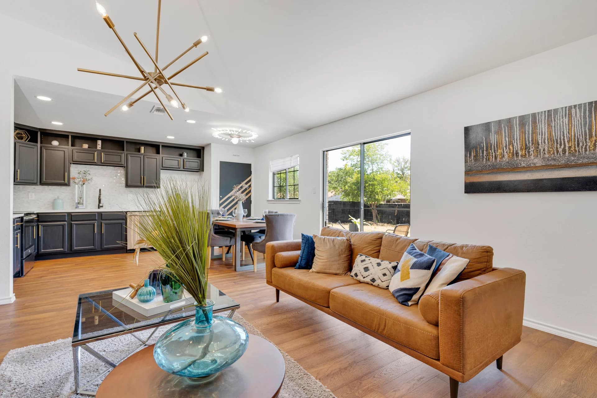 Professional real estate photography example from Dallas Fort Worth property listing